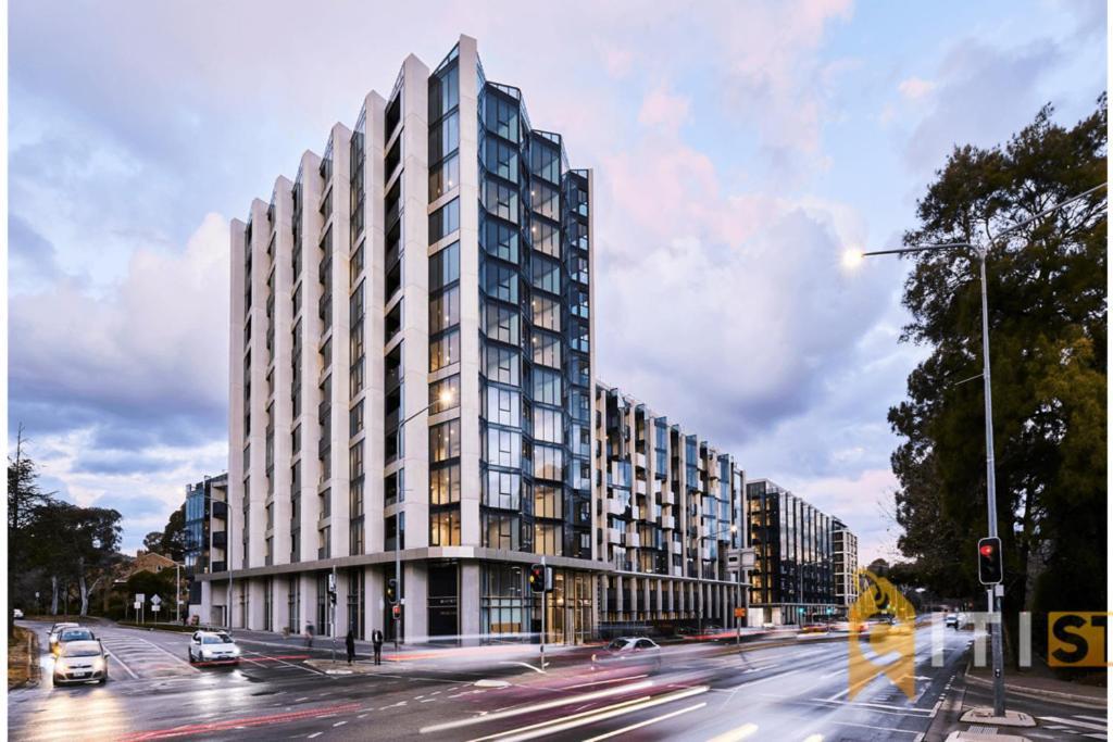Sensational 1Bd, 1Bth Apt W/ Impressive Park Views Apartment